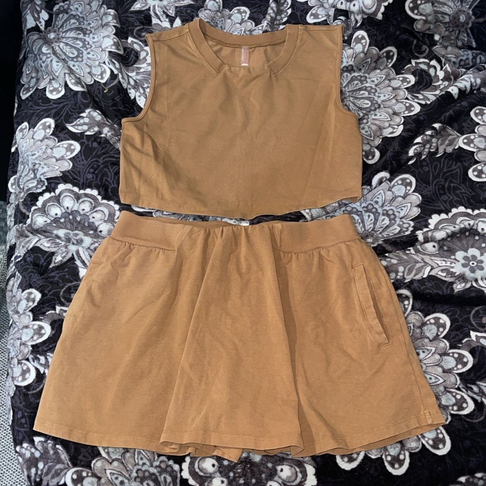 Free people hot shot skort set